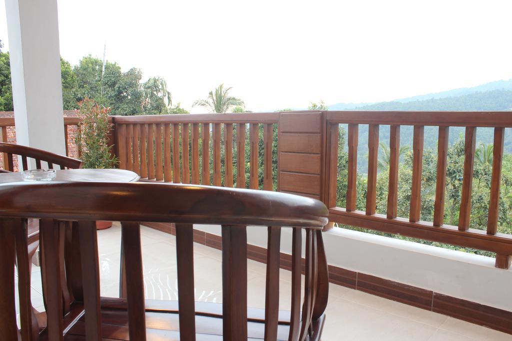Maliana Homestay Munduk Стая снимка